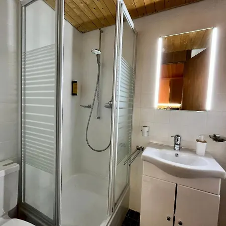 Apartman The Alpine By The Slopes & Frience