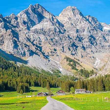 Apartman The Alpine By The Slopes & Frience *