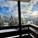 The Alpine By The Slopes & Frience