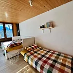 The Alpine By The Slopes & Frience 아파트 *