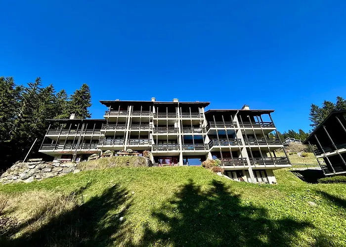 The Alpine By The Slopes & Frience Apartament *